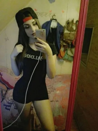 Дина, 22 года